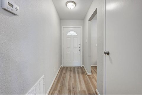 Tiny photo for 34 N Circlewood Glen, The Woodlands, TX 77381 (MLS # 46080182)