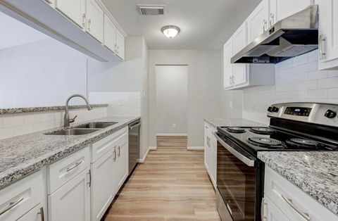 Tiny photo for 34 N Circlewood Glen, The Woodlands, TX 77381 (MLS # 46080182)