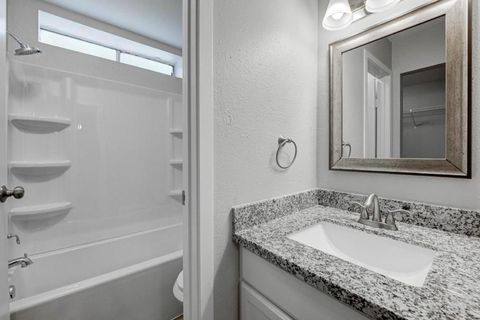 Tiny photo for 34 N Circlewood Glen, The Woodlands, TX 77381 (MLS # 46080182)