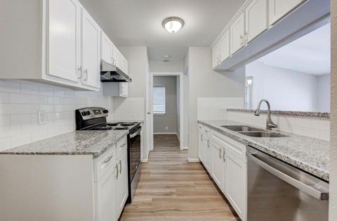 Tiny photo for 34 N Circlewood Glen, The Woodlands, TX 77381 (MLS # 46080182)