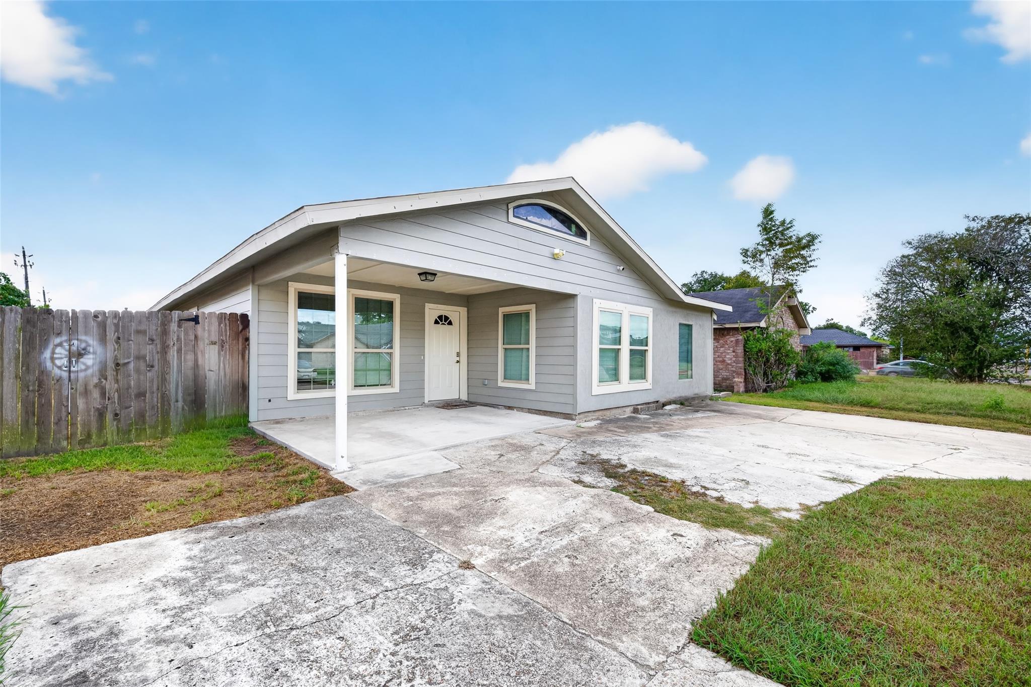 1035 Francitas Drive