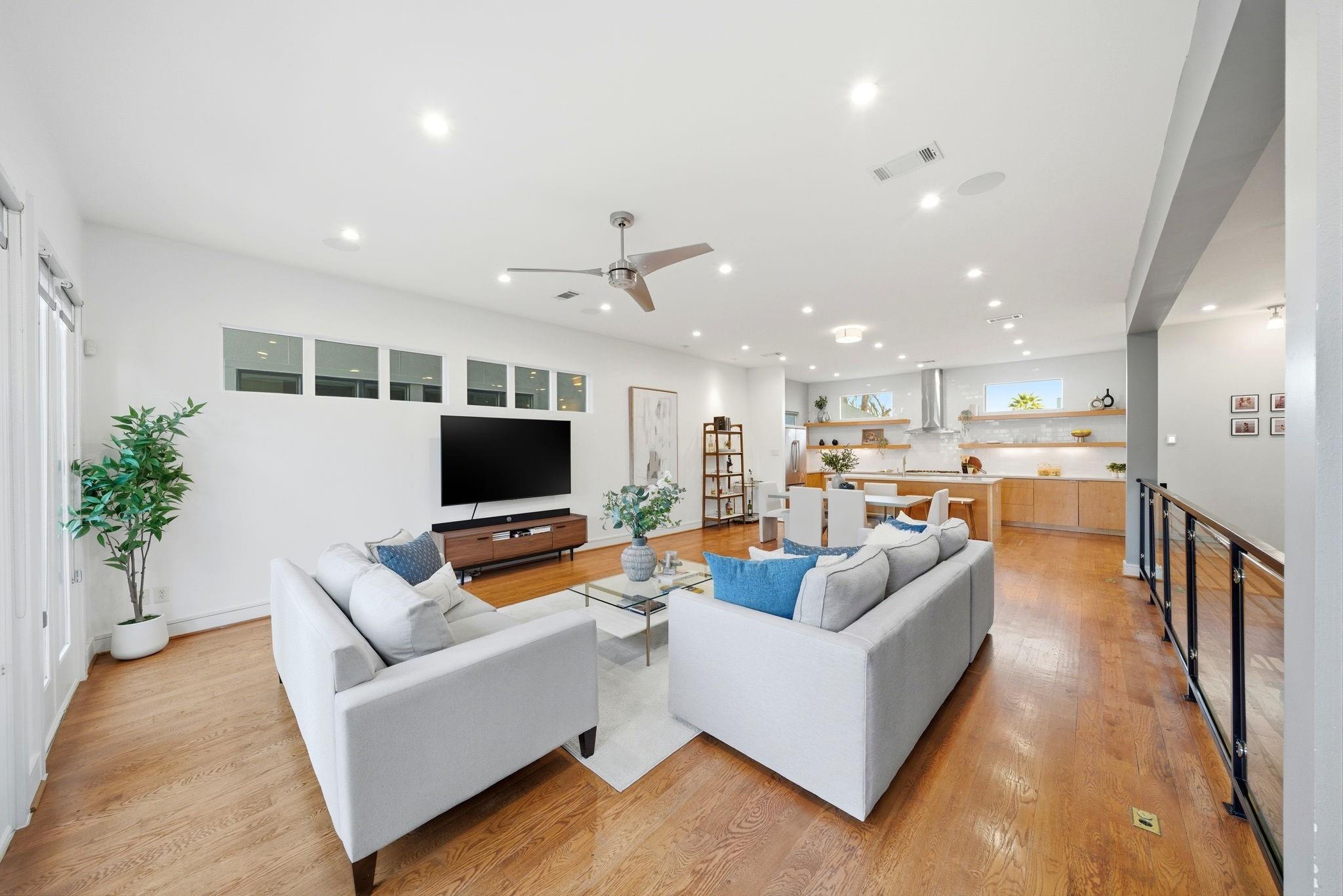 1405 Vermont Street A