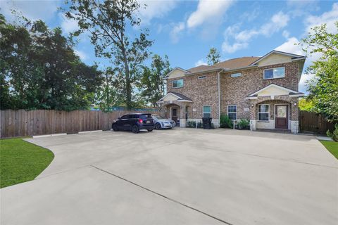 Photo of 4732 Carmen Street #A, Houston, TX 77033 (MLS # 38443020)