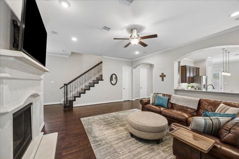 Tiny photo for 2809 Shadow Woods Court, Houston, TX 77043 (MLS # 50769685)