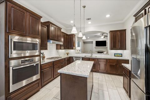 Tiny photo for 2809 Shadow Woods Court, Houston, TX 77043 (MLS # 50769685)