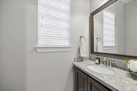 Tiny photo for 2809 Shadow Woods Court, Houston, TX 77043 (MLS # 50769685)