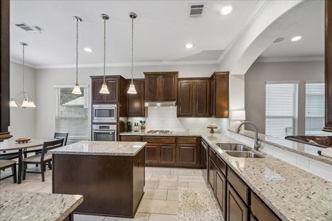 Tiny photo for 2809 Shadow Woods Court, Houston, TX 77043 (MLS # 50769685)