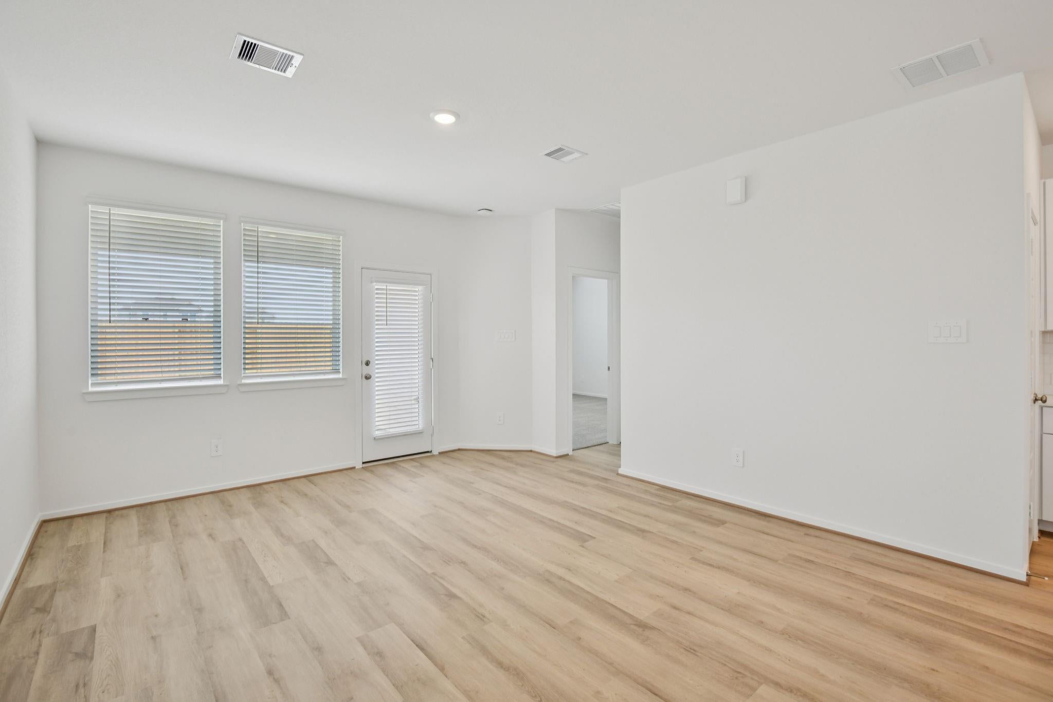 2402 Pioneer Landing Lane