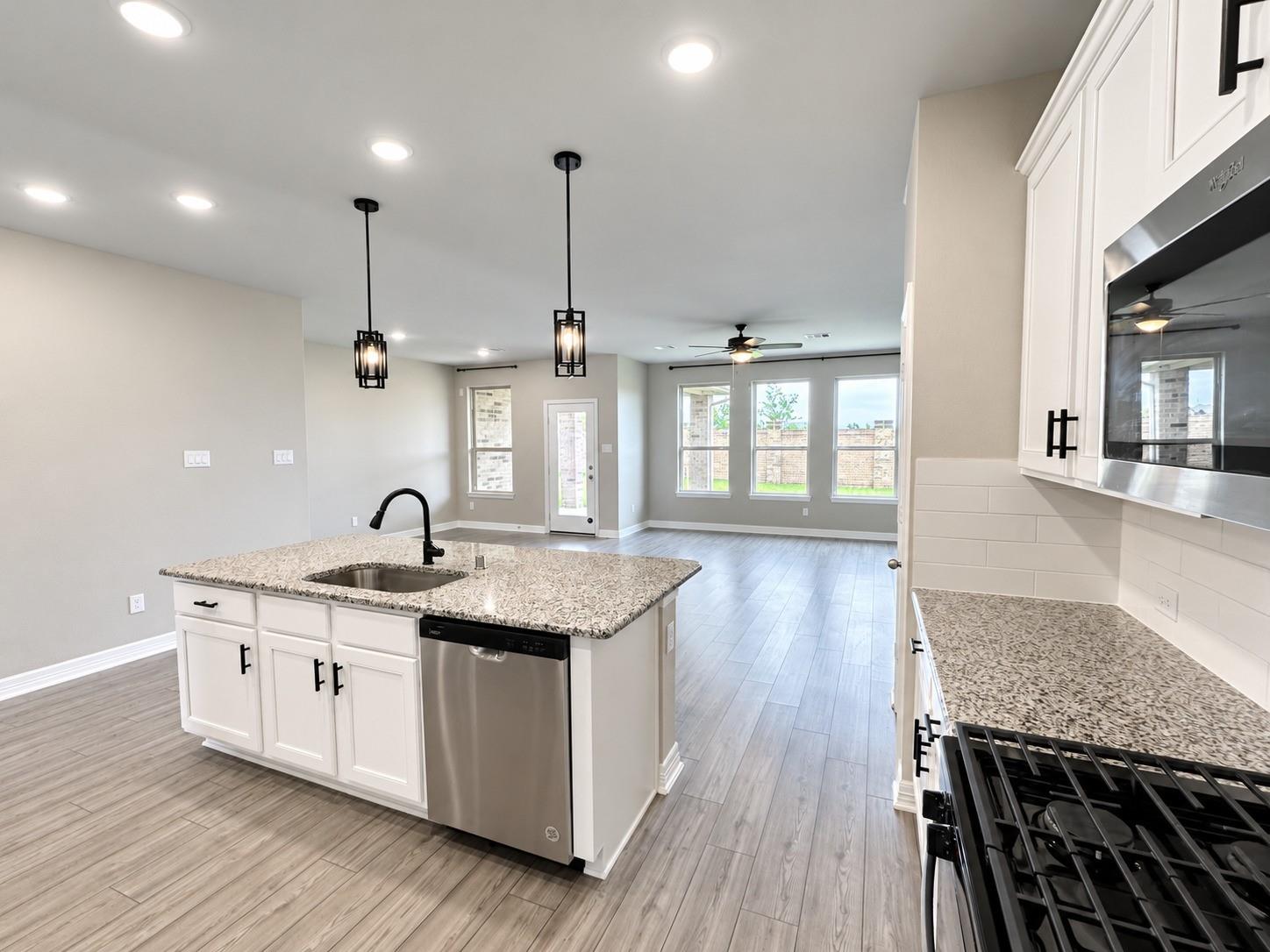 2409 Table Rock Court