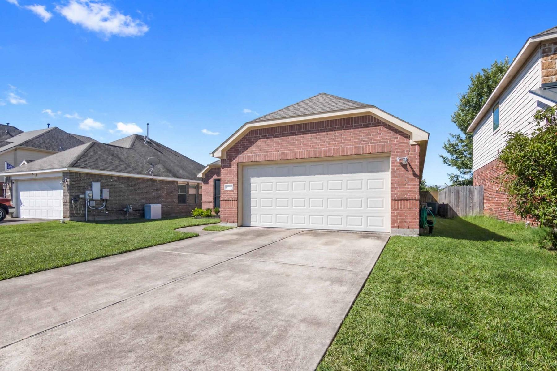 4622 Meadow Way Drive