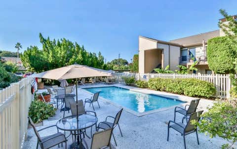 Photo of 7007 Holiday Dr Drive, Galveston, TX 77550 (MLS # 15336820)