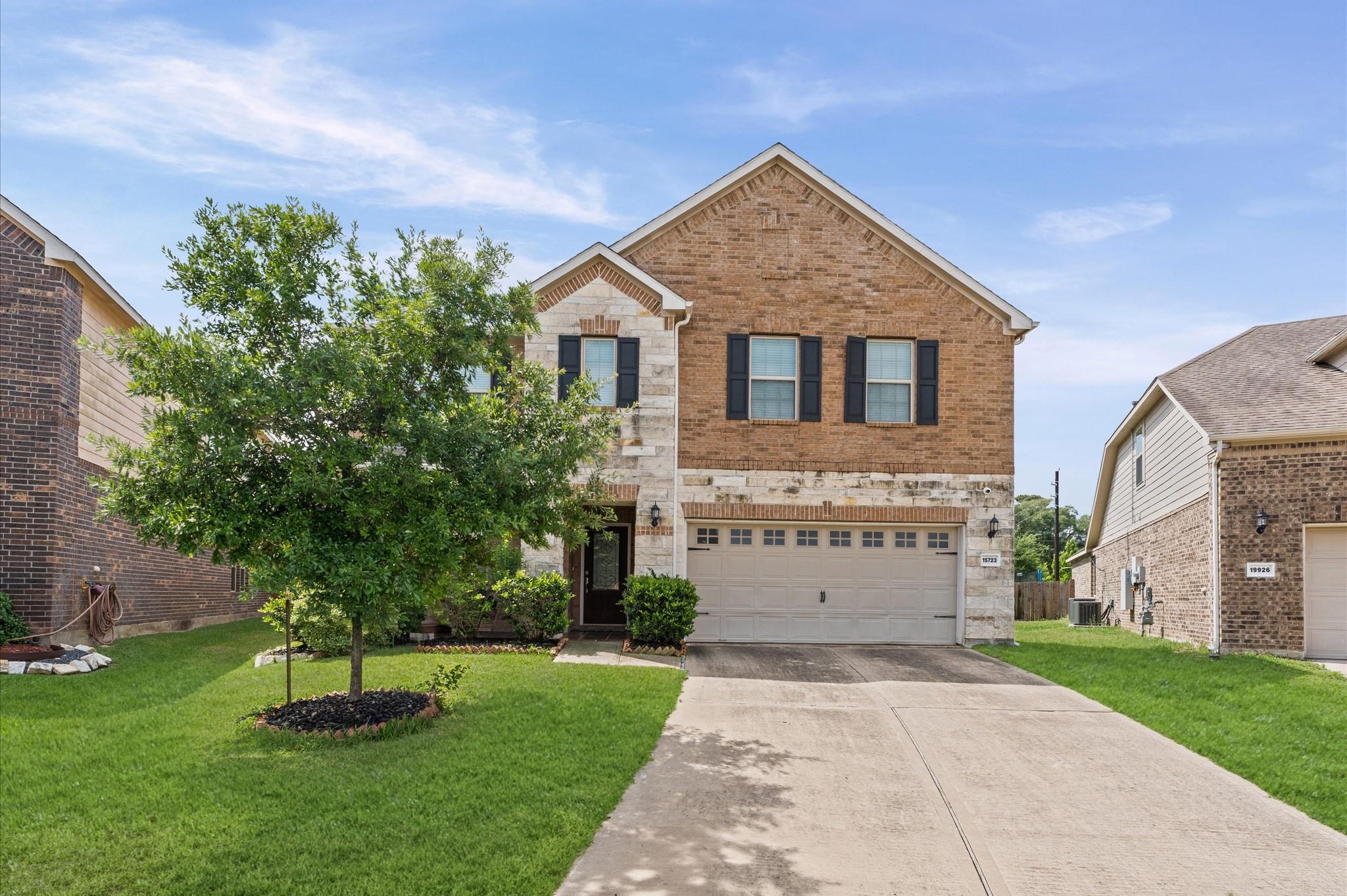 15723 Huddleston Drive