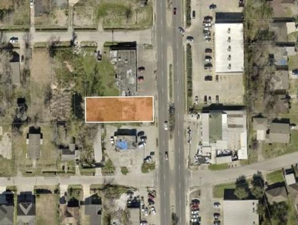 Photo of 8936 Cullen Boulevard, Houston, TX 77051 (MLS # 17323637)