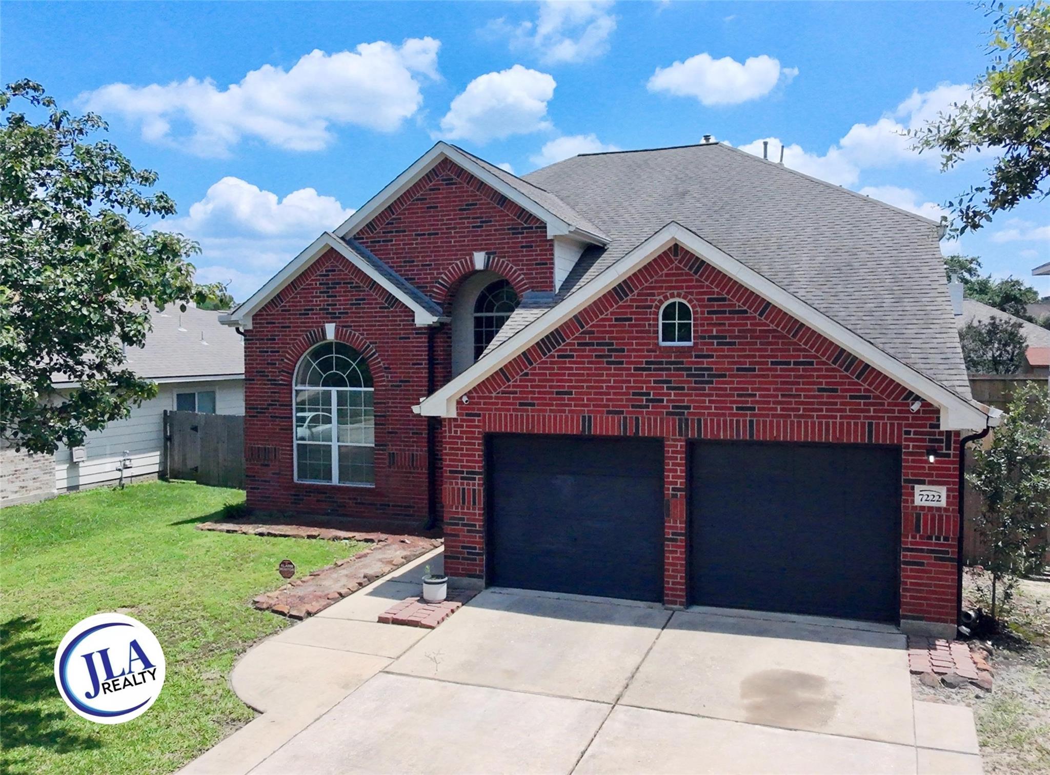 7222 Foxshadows Lane