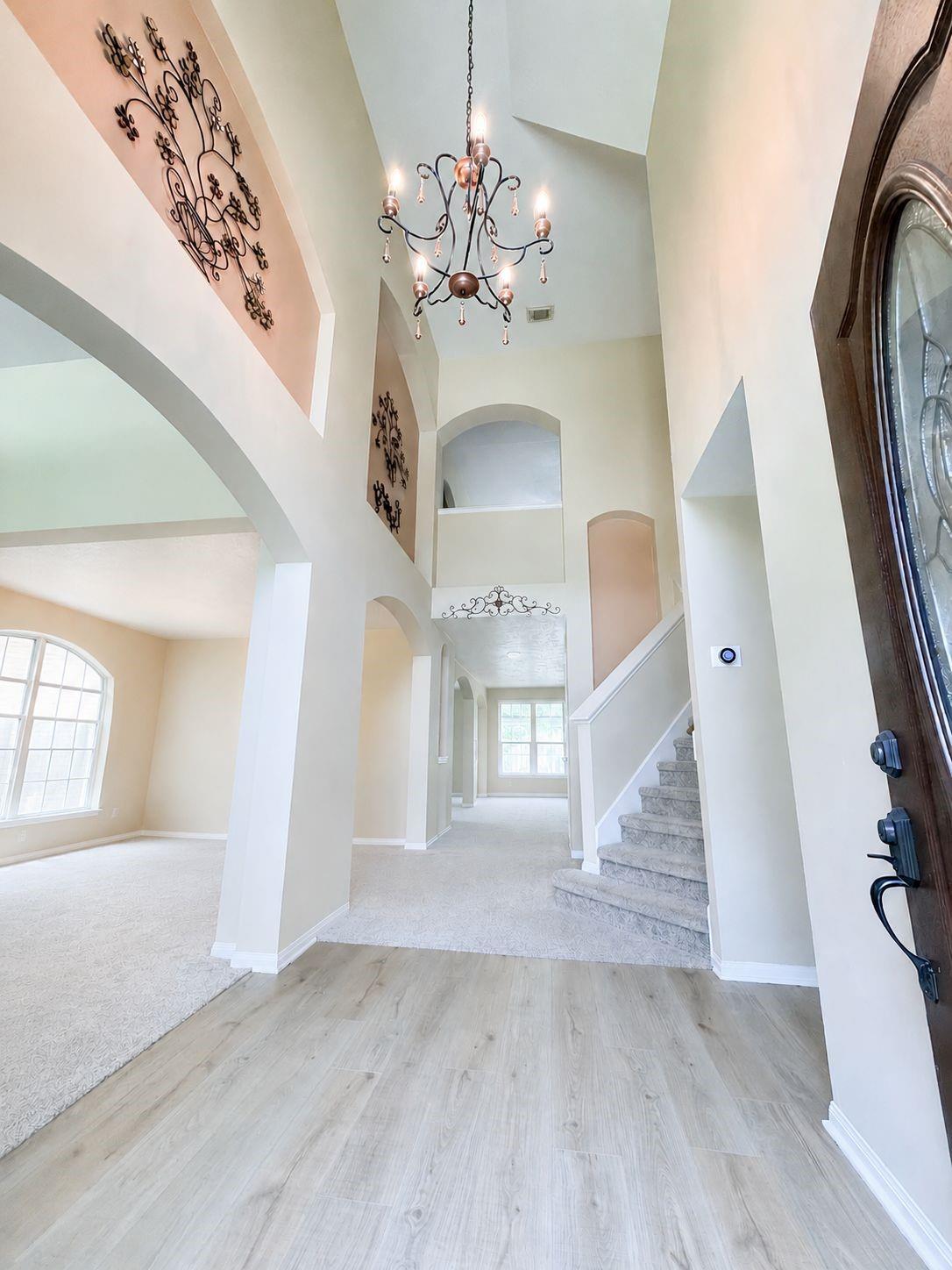 7222 Foxshadows Lane