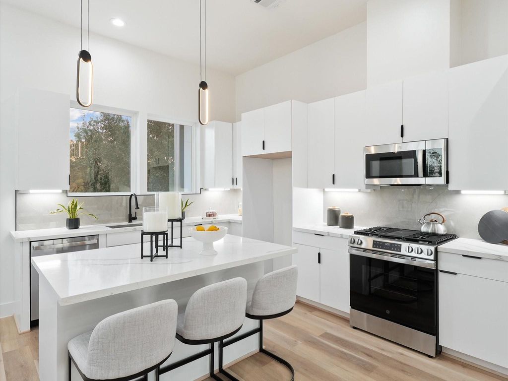 Photo of 6619 Katarani Drive Dr, Houston, TX 77091 (MLS # 41227422)