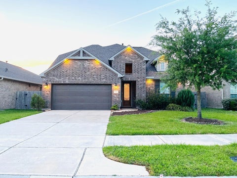 Homes For Sale - 8514 Belfast Manor Lane<br/> Richmond, TX 77407