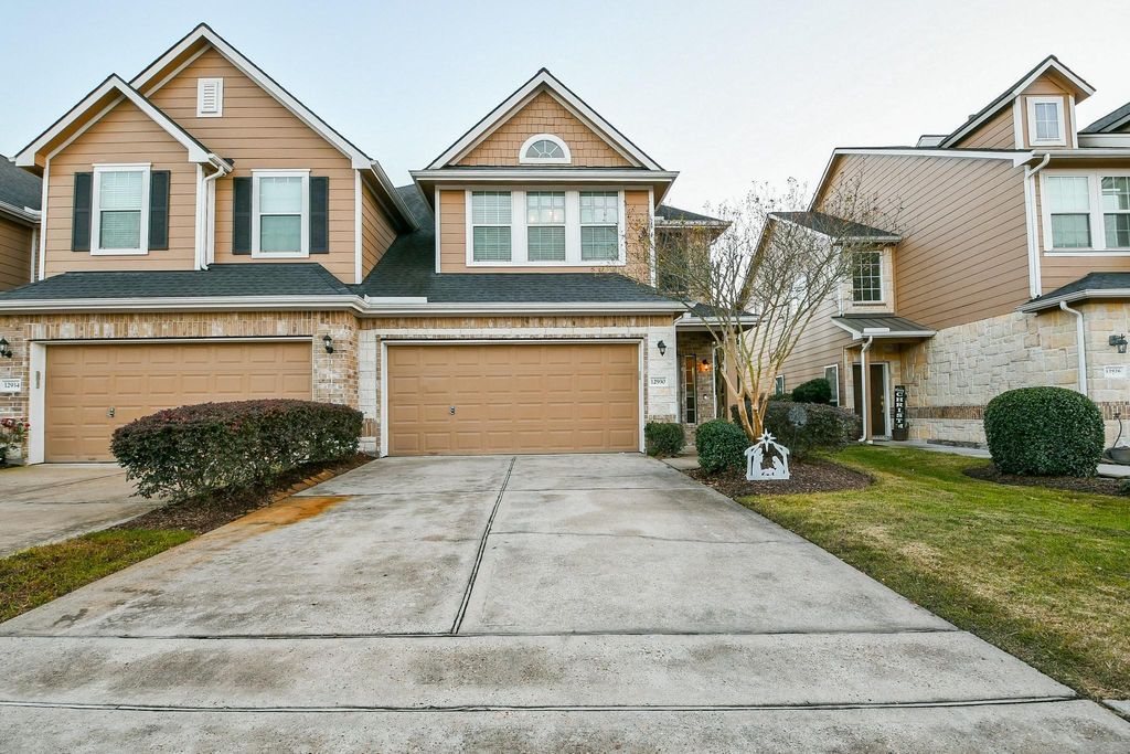 Photo of 12930 Iris Garden Lane, Houston, TX 77044 (MLS # 63539475)