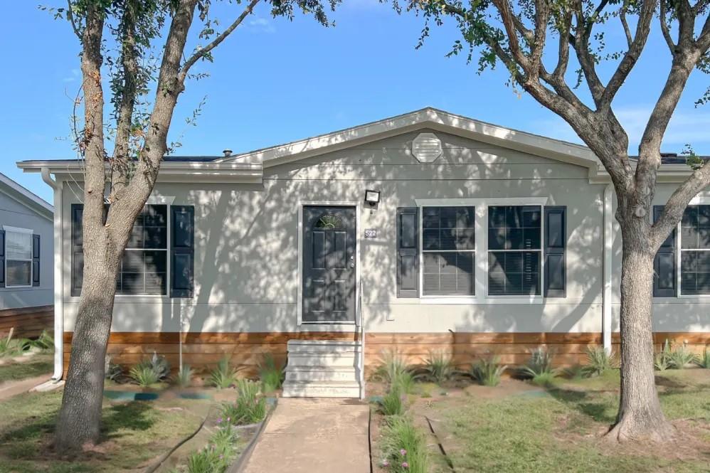 516 Stafford Spring Avenue 616