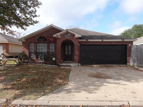 Photo of 1606 Quail Run, Brookshire, TX 77423 (MLS # 7103433)