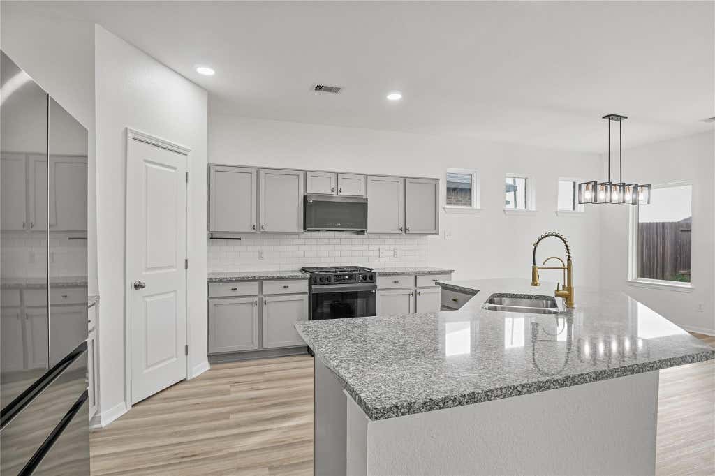 Photo of 10511 Kings River Dr DR, Rosharon, TX 77583 (MLS # 58133224)