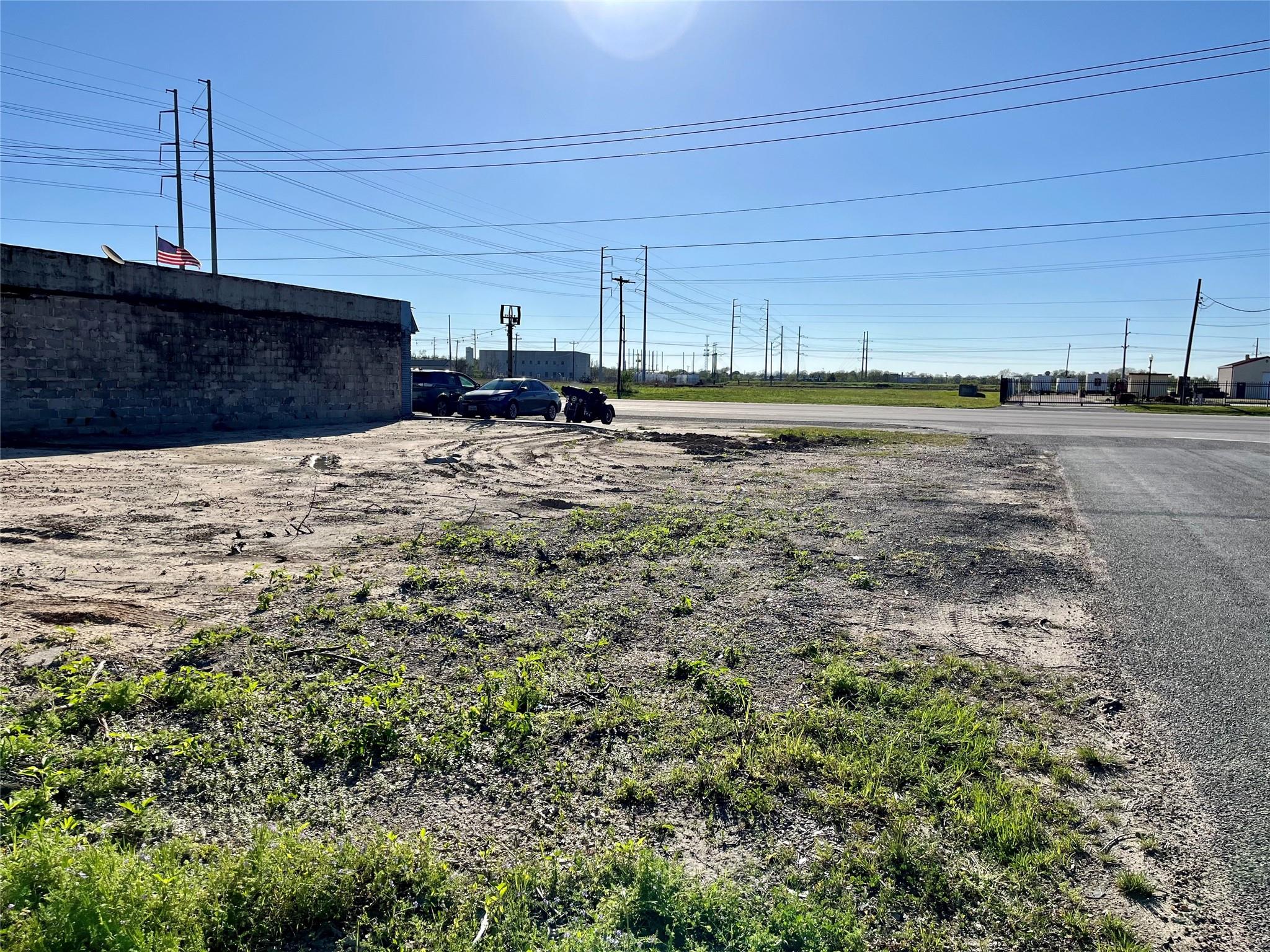 204 Highway 146 S