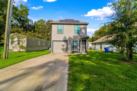 Photo of 353 Hunters Glen, Livingston, TX 77351 (MLS # 91531781)
