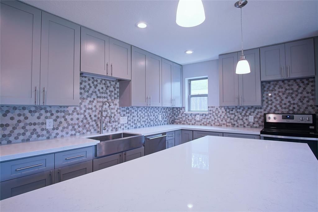 Photo of 15827 Echo Canyon Drive, Houston, TX 77084 (MLS # 13259380)