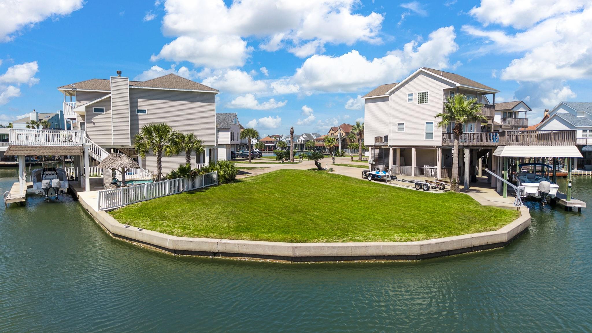 547 Sunset Circle