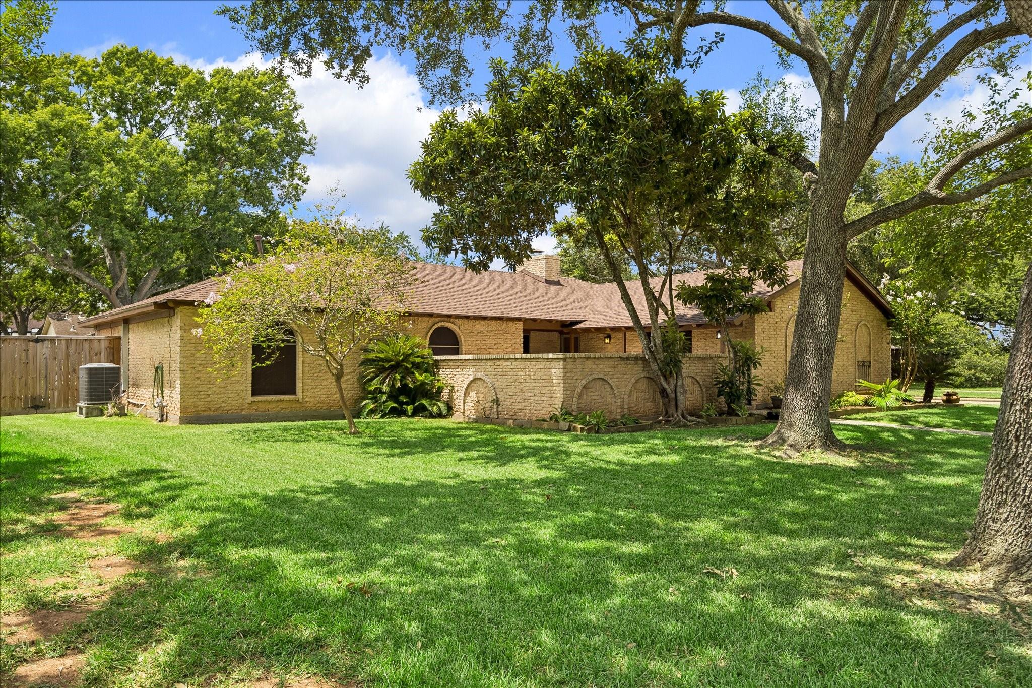 3602 Pine Court