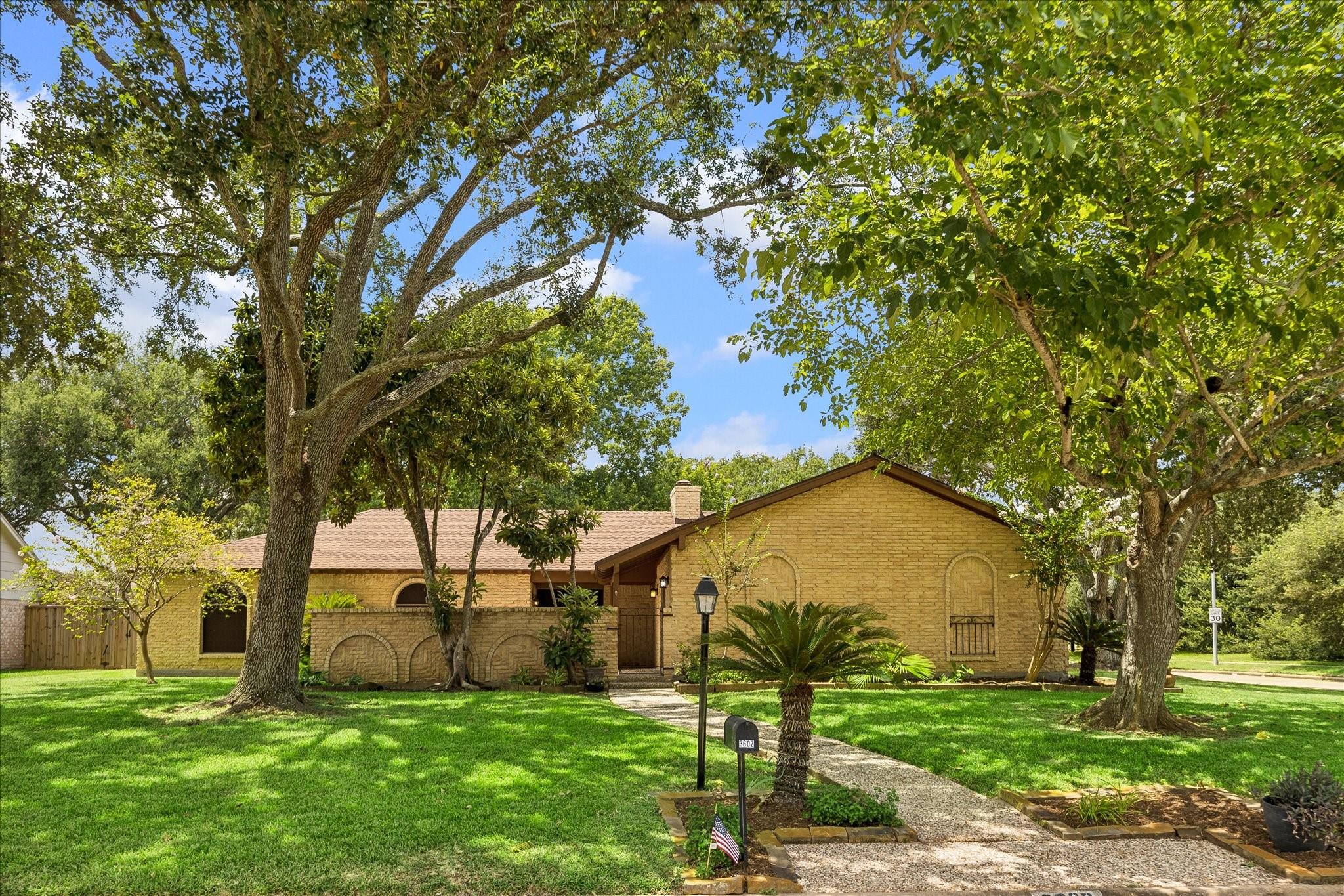 3602 Pine Court