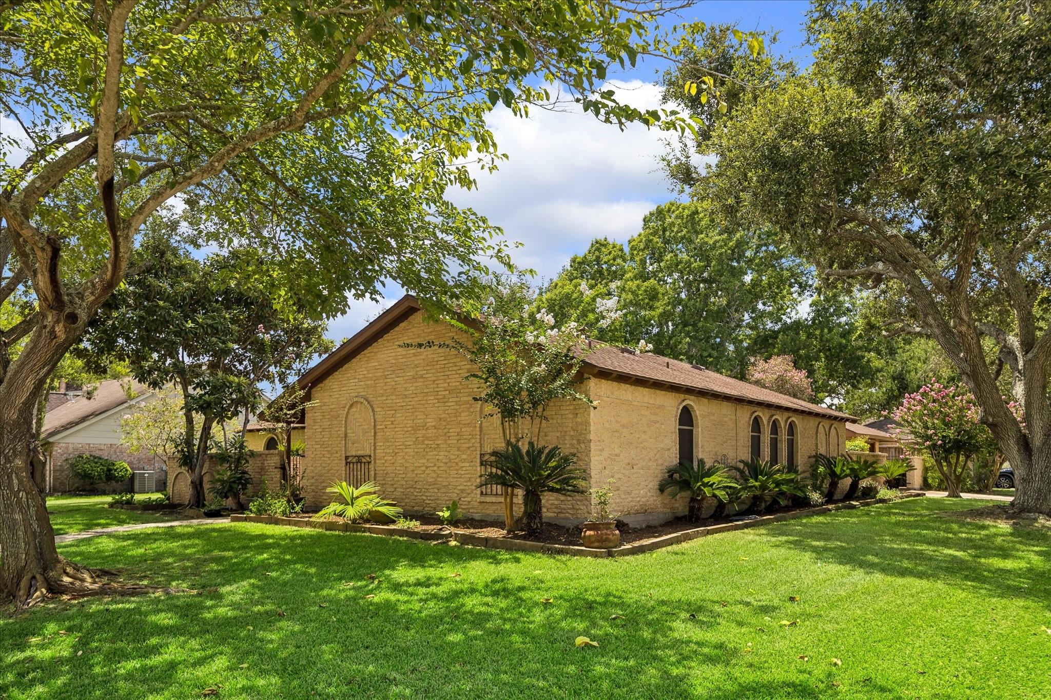 3602 Pine Court