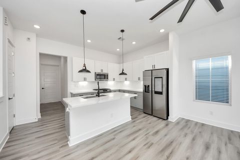 Tiny photo for 3010 Jensen Springs Lane, Houston, TX 77026 (MLS # 89518732)