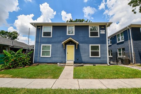 Photo of 1009 Enid Street #1, Houston, TX 77009 (MLS # 49655458)