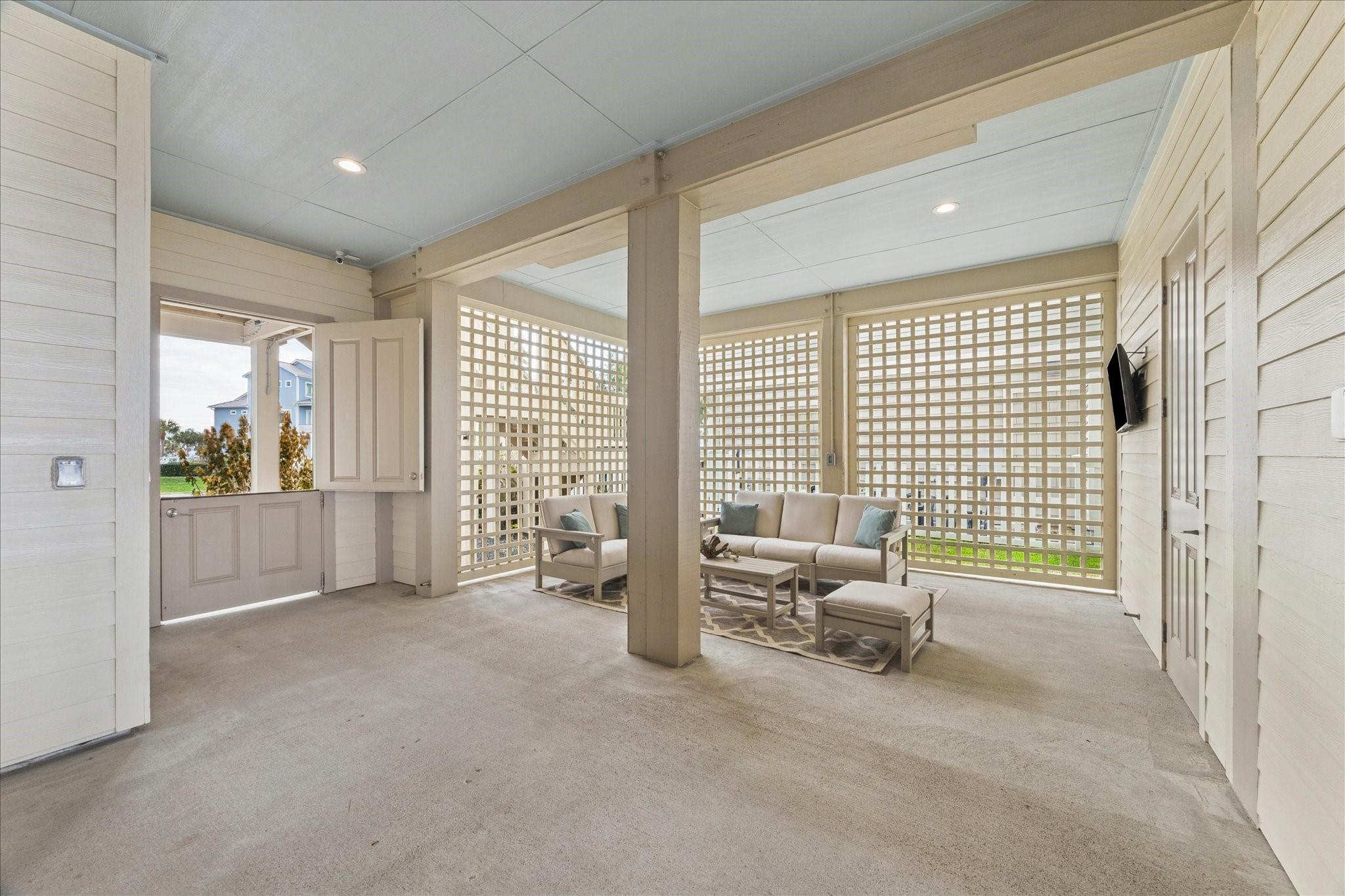 Galveston, Texas, 77554, United States, 5 Bedrooms Bedrooms, ,5 BathroomsBathrooms,Residential,Active,2015828