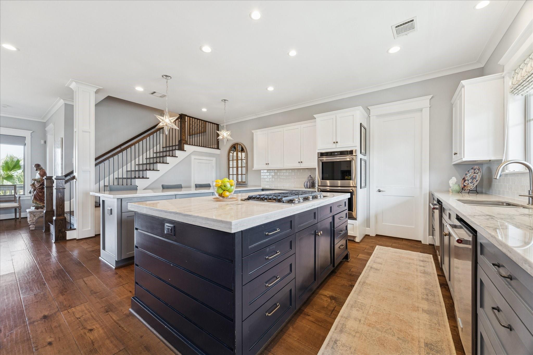 Galveston, Texas, 77554, United States, 5 Bedrooms Bedrooms, ,5 BathroomsBathrooms,Residential,Active,2015828