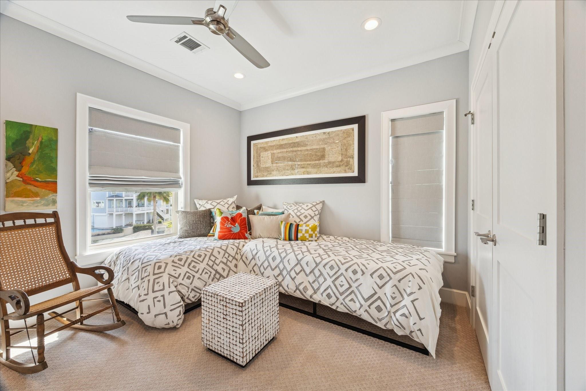 Galveston, Texas, 77554, United States, 5 Bedrooms Bedrooms, ,5 BathroomsBathrooms,Residential,Active,2015828