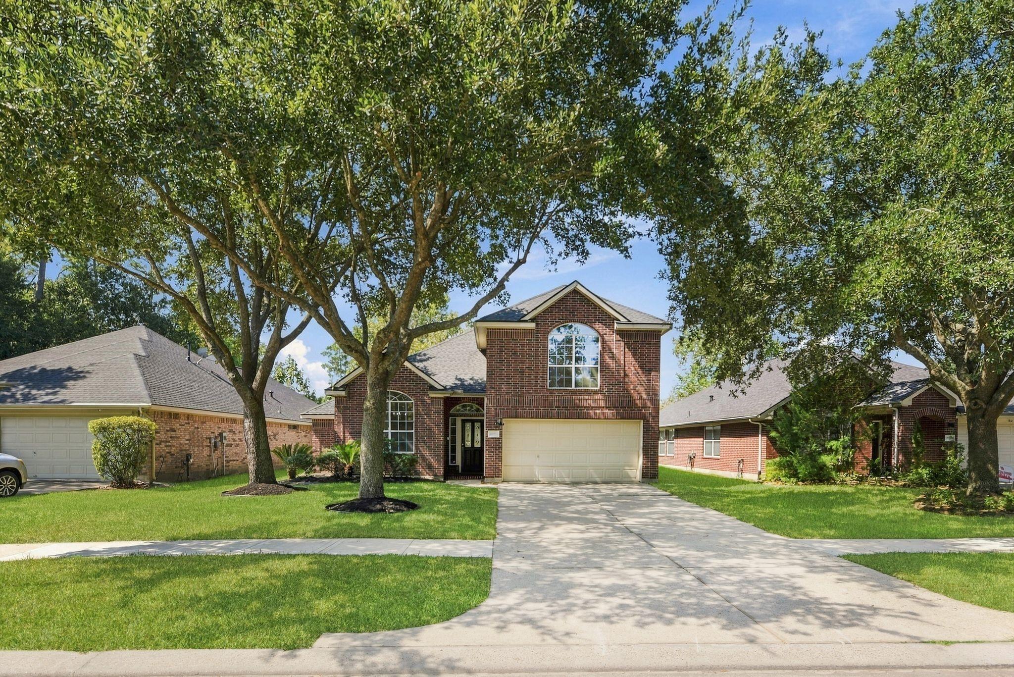 18507 Half Moon Trail