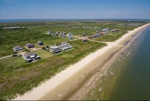 Photo of 1064 Beach Front Drive, Gilchrist, TX 77617 (MLS # 28582774)