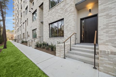 Photo of 1 Riva Row #106, The Woodlands, TX 77380 (MLS # 24847208)