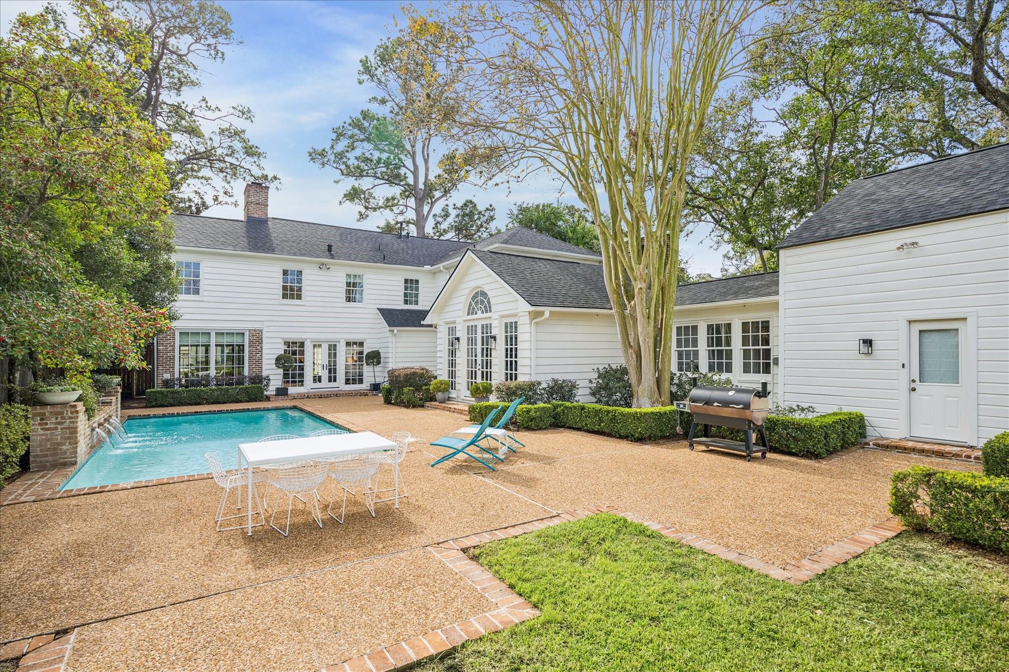 3616 Meadow Lake Lane