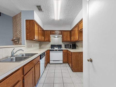 Tiny photo for 9902 Stepney Green Drive, Houston, TX 77070 (MLS # 74082929)