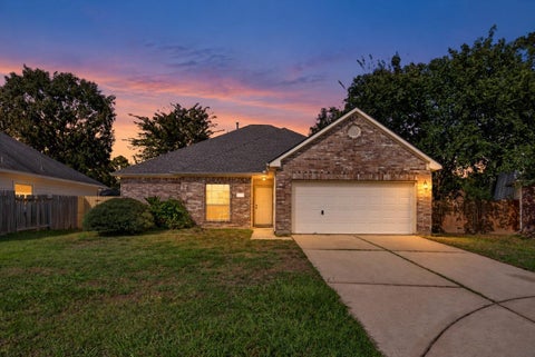 Photo of 3406 N Daniel Oak Circle, Spring, TX 77389 (MLS # 81013458)