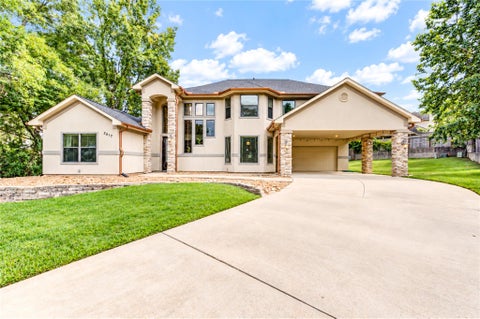 Photo of 3817 Copper Mountain Lane #C0, Montgomery, TX 77316 (MLS # 11003093)