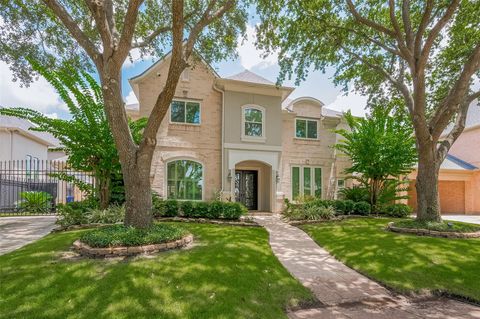 Photo of 11826 Legend Manor Drive, Houston, TX 77082 (MLS # 15447603) Photo of 11826 Legend Manor Drive, Houston, TX 77082 (MLS # 15447603)