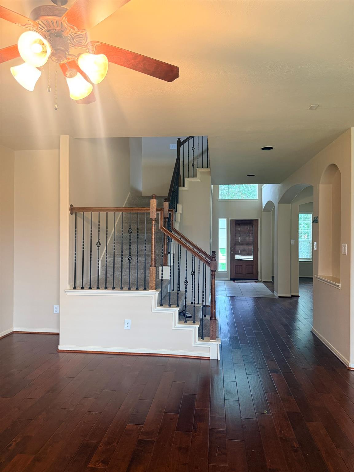 4 Palmdale Lane