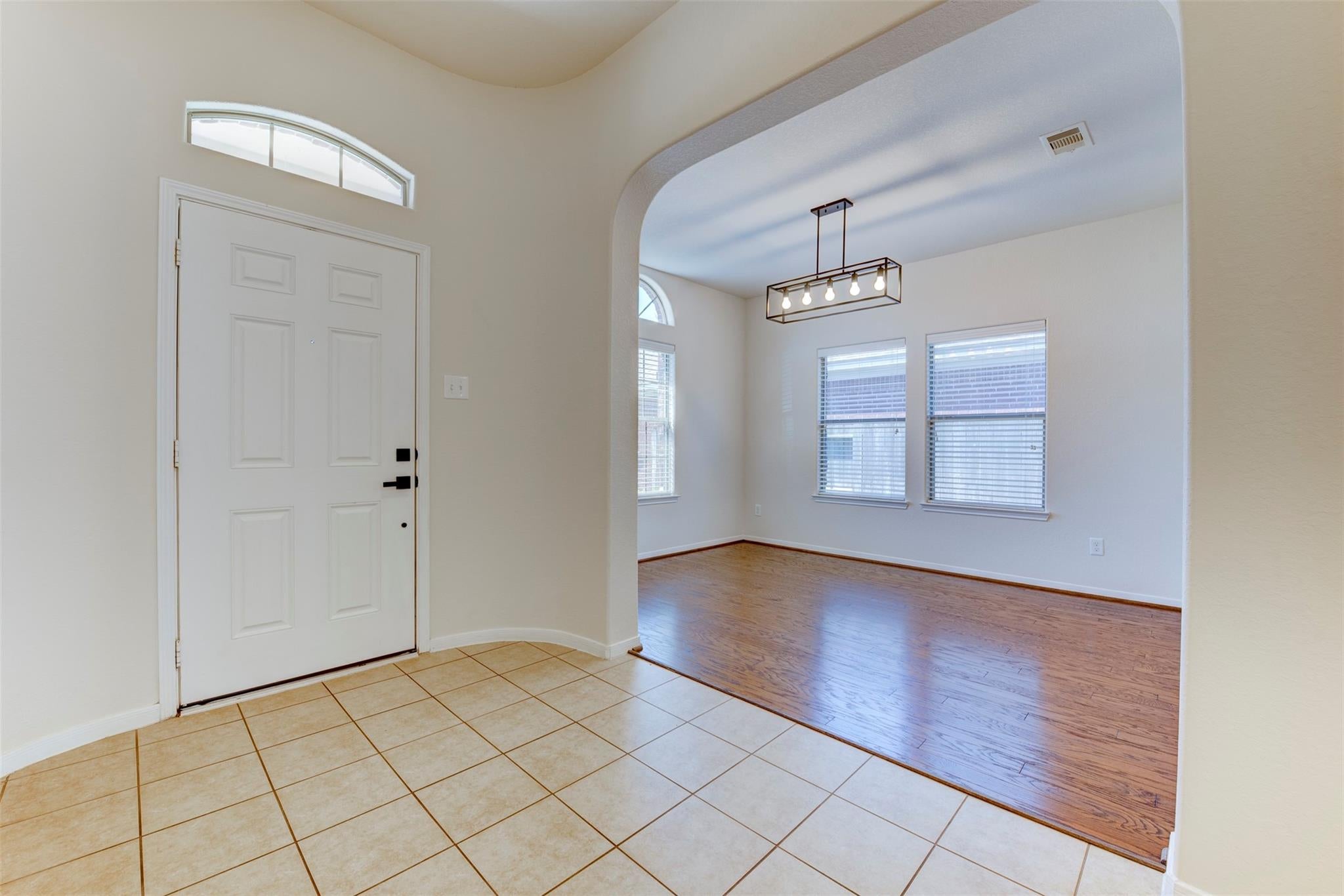 24610 Cabin Line Lane