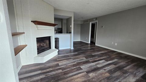 Photo of 250 El Dorado Boulevard #253, Houston, TX 77598 (MLS # 43273095)