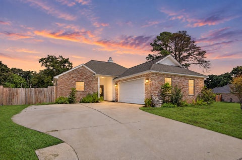 Photo of 5110 Lakeshore Drive, Willis, TX 77318 (MLS # 68054081)