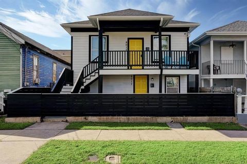 Photo of 4017 Avenue M #Down, Galveston, TX 77550 (MLS # 6353086)